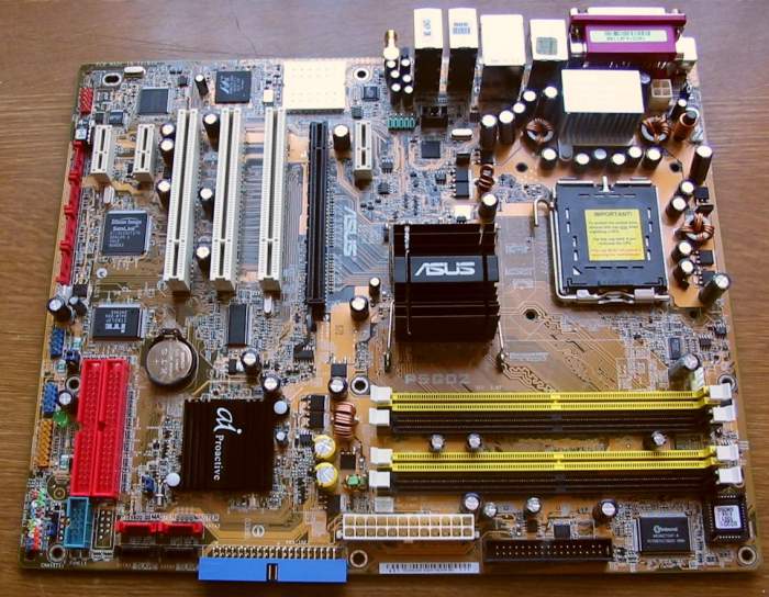 ASUS